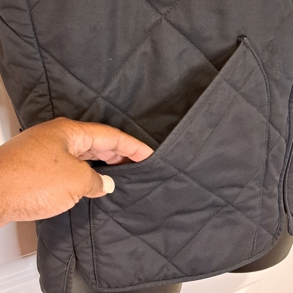 J. Crew Men's Vest - Picture 4 of 6